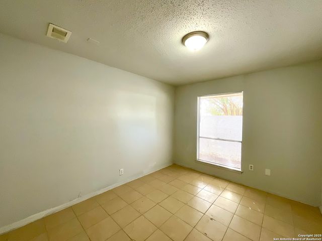 7237 Glen Bay, San Antonio, TX 78239