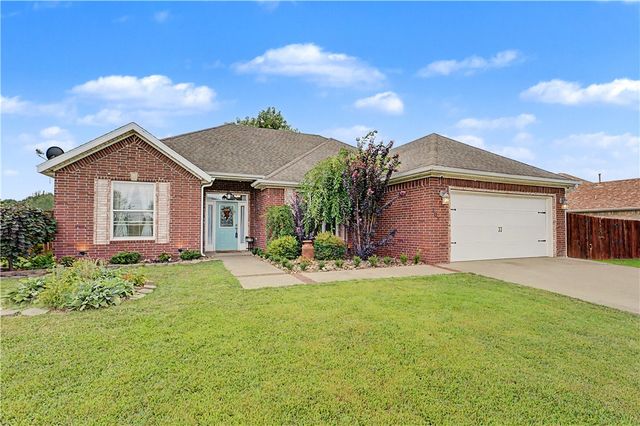 203 Blair Circle, Pea Ridge, AR 72751