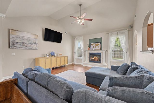 203 Blair Circle, Pea Ridge, AR 72751