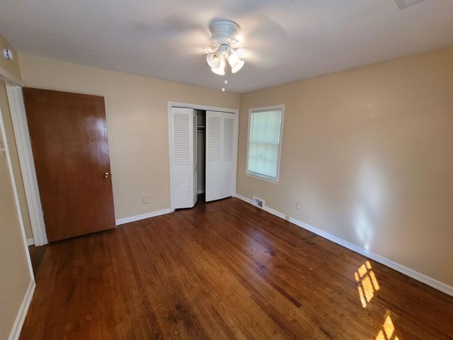 3102 SCOTLAND RD, Memphis, TN 38128
