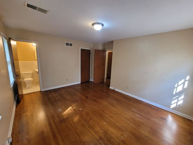 3102 SCOTLAND RD, Memphis, TN 38128
