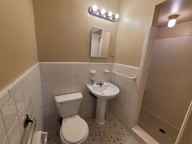 3102 SCOTLAND RD, Memphis, TN 38128