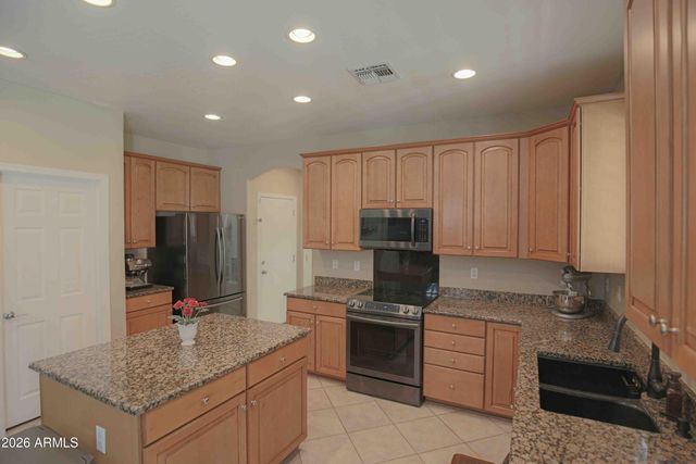 17282 W MORNING GLORY Street, Goodyear, AZ 85338