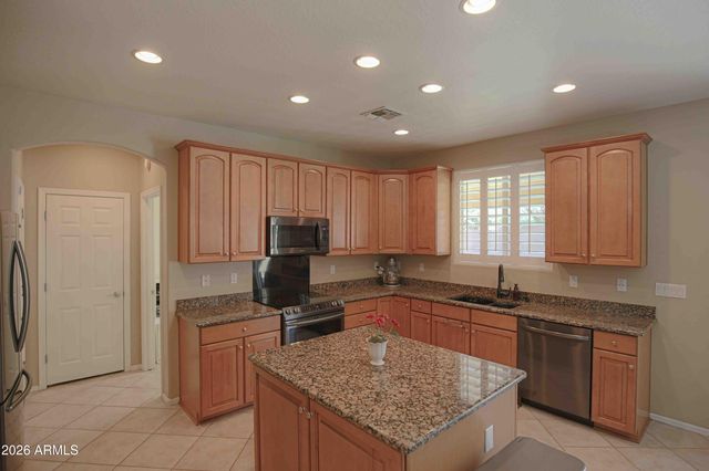 17282 W MORNING GLORY Street, Goodyear, AZ 85338