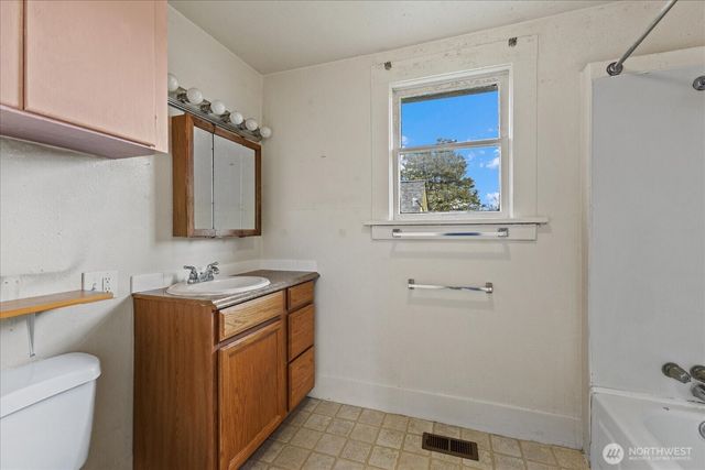 4619 S Lucile Street, Seattle, WA 98118