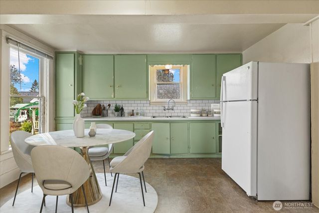 4619 S Lucile Street, Seattle, WA 98118