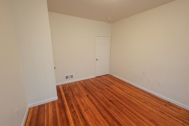 127 Intervale Street 3, Boston, MA 02121