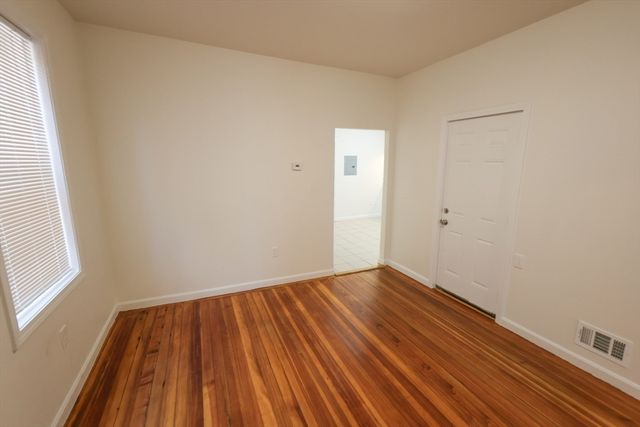 127 Intervale Street 3, Boston, MA 02121