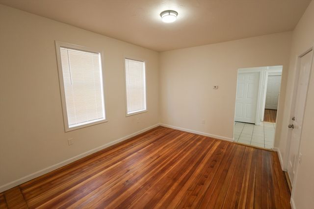 127 Intervale Street 3, Boston, MA 02121