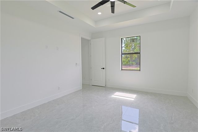 1011 Eighth AVE, Lehigh Acres, FL 33972
