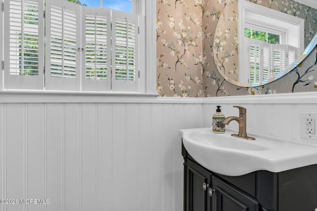 48 Allen Street, Rumson, NJ 07760
