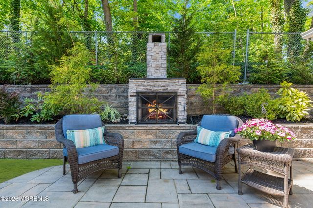 48 Allen Street, Rumson, NJ 07760