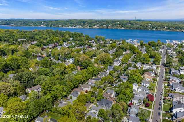48 Allen Street, Rumson, NJ 07760