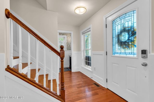 48 Allen Street, Rumson, NJ 07760