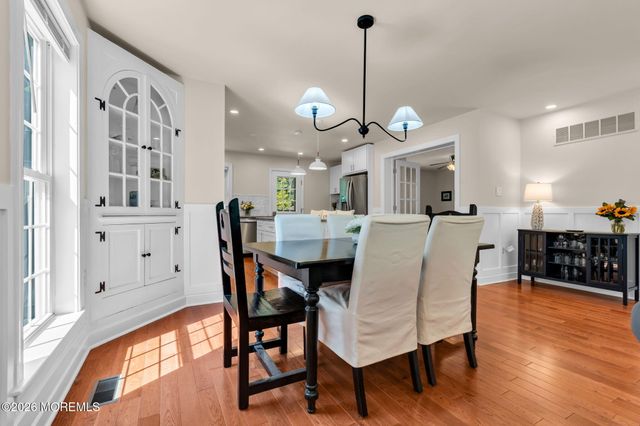 48 Allen Street, Rumson, NJ 07760