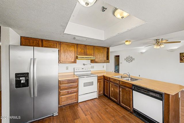 3316 E FLORIAN Avenue, Mesa, AZ 85204