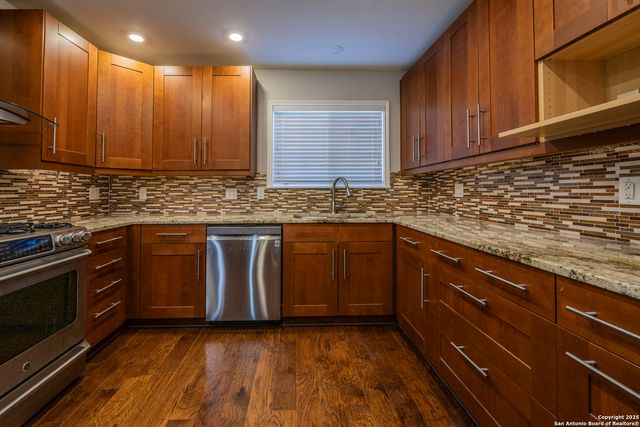 439 Northtrail, San Antonio, TX 78216