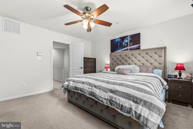 23222 MOUNTAIN LAUREL LN, California, MD 20619