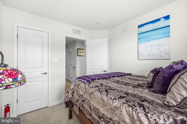 23222 MOUNTAIN LAUREL LN, California, MD 20619
