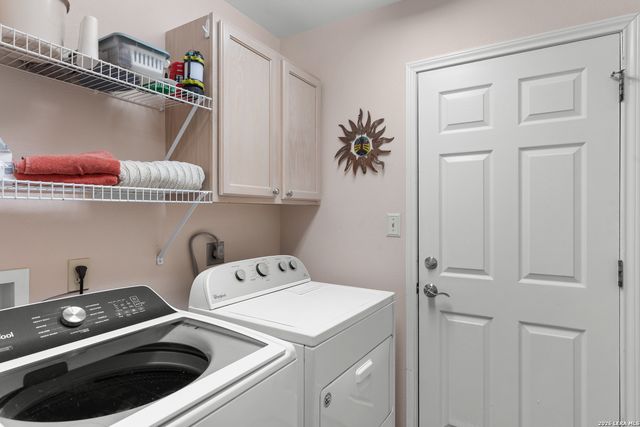 128 RIDGE GROVE RD, Kerrville, TX 78028