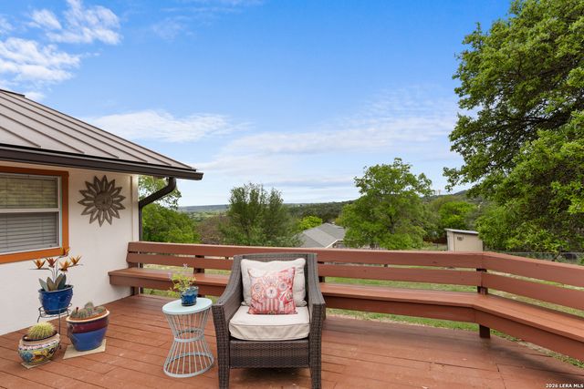 128 RIDGE GROVE RD, Kerrville, TX 78028