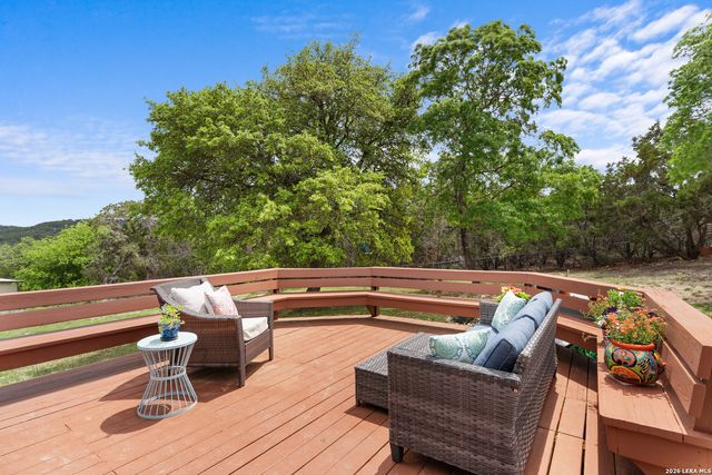 128 RIDGE GROVE RD, Kerrville, TX 78028