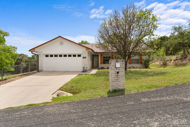 128 RIDGE GROVE RD, Kerrville, TX 78028