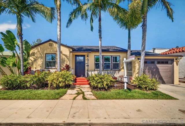 5438 Gilbert Dr A, San Diego, CA 92128