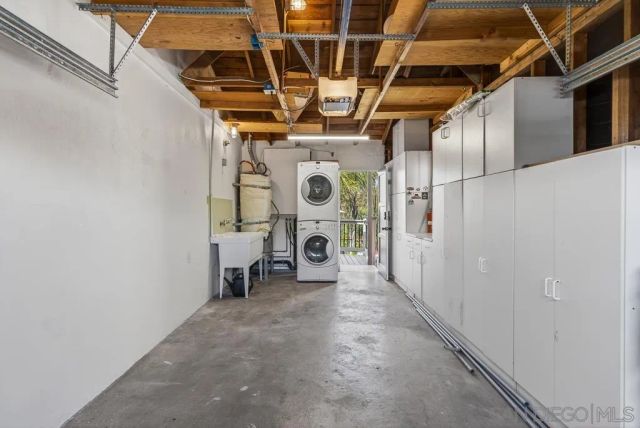 5438 Gilbert Dr A, San Diego, CA 92128