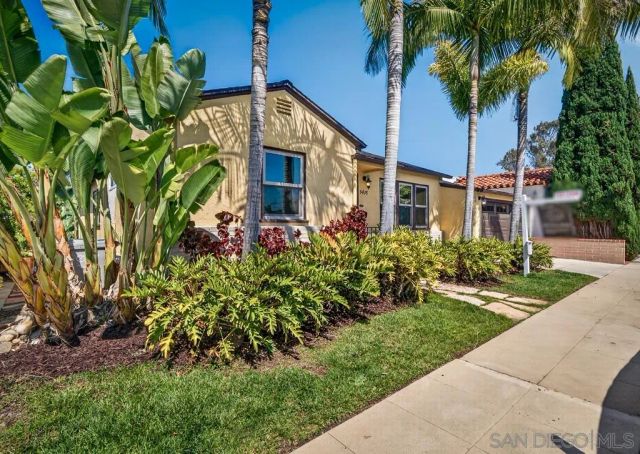 5438 Gilbert Dr A, San Diego, CA 92128
