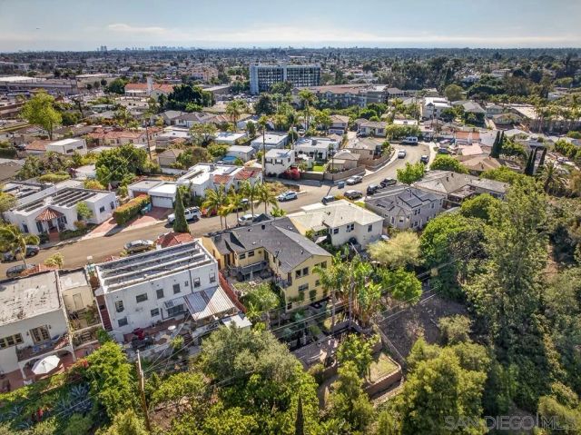 5438 Gilbert Dr A, San Diego, CA 92128