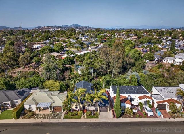 5438 Gilbert Dr A, San Diego, CA 92128