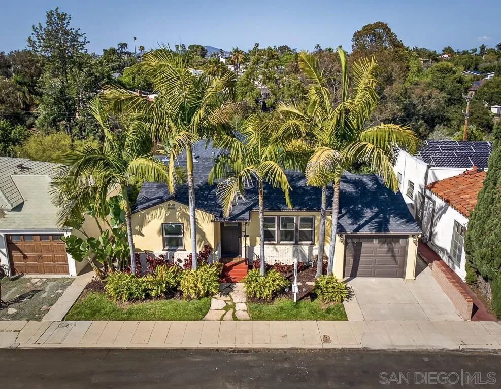 5438 Gilbert Dr A, San Diego, CA 92128