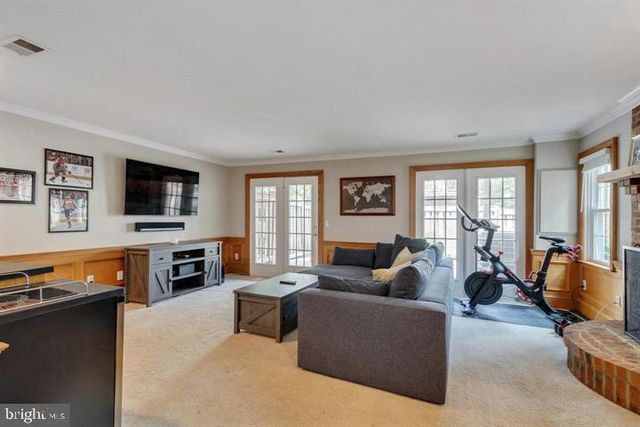 3956 VALLEY RIDGE DR, Fairfax, VA 22033