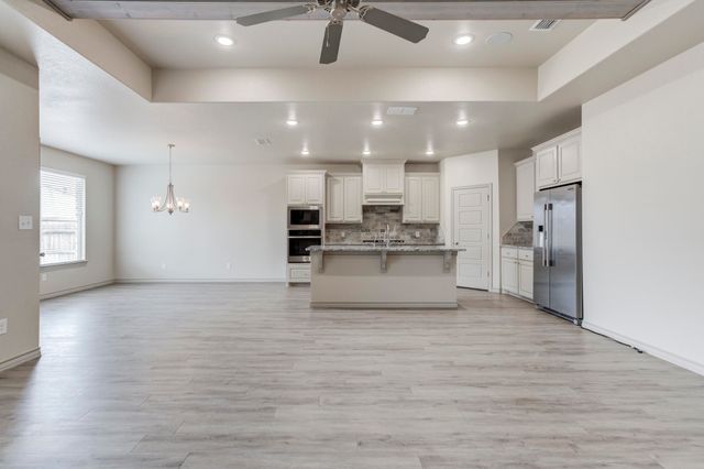 7614 62nd Street, Lubbock, TX 79407