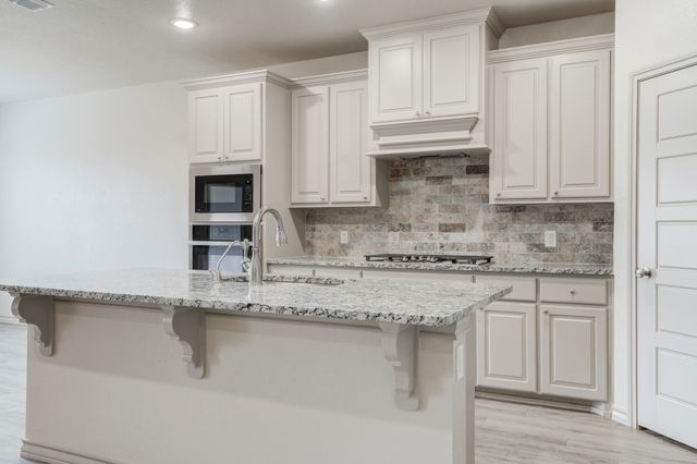 7614 62nd Street, Lubbock, TX 79407