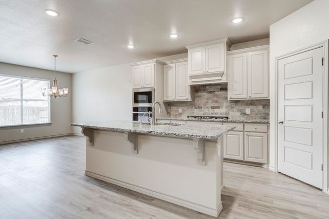 7614 62nd Street, Lubbock, TX 79407