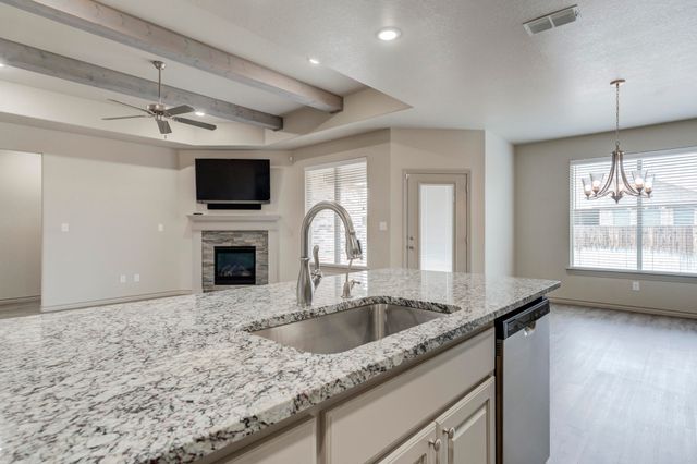 7614 62nd Street, Lubbock, TX 79407