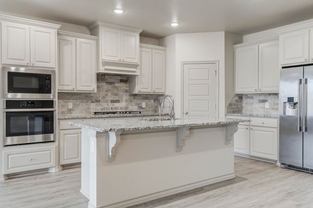 7614 62nd Street, Lubbock, TX 79407