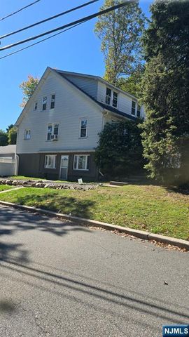 20 Summit Avenue 2, Hawthorne, NJ 07506
