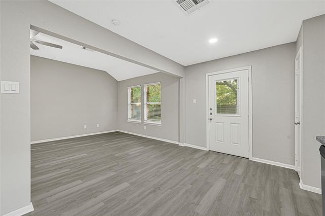 3019 Overland Trail, Dickinson, TX 77539