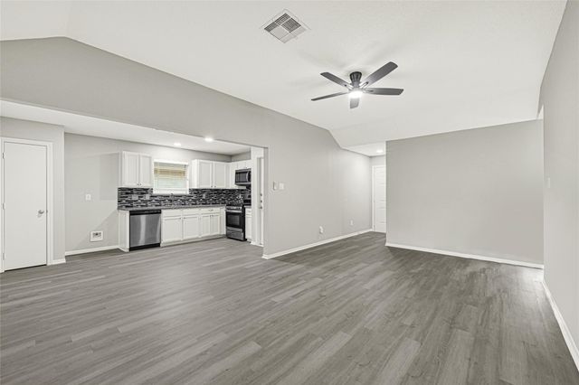 3019 Overland Trail, Dickinson, TX 77539