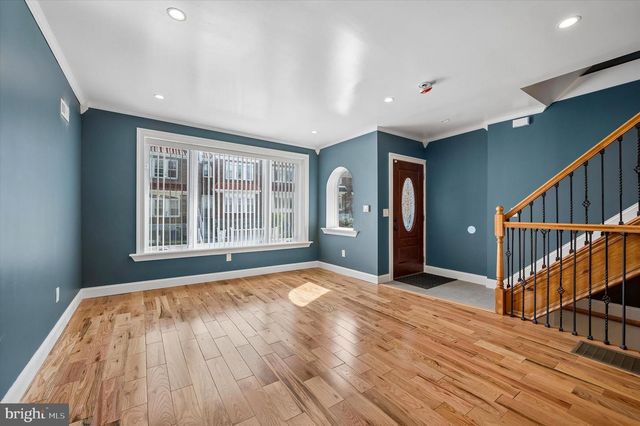 1811 ASHLEY ST, Philadelphia, PA 19126
