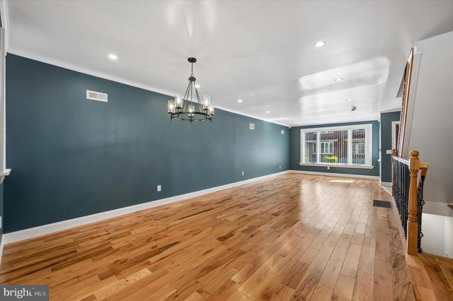 1811 ASHLEY ST, Philadelphia, PA 19126