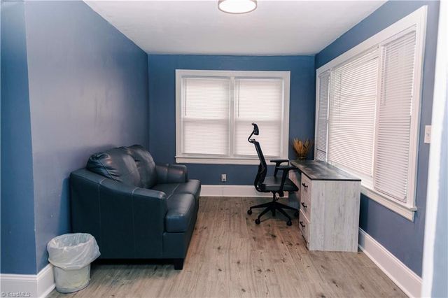 306 Oakview Road, High Point, NC 27265