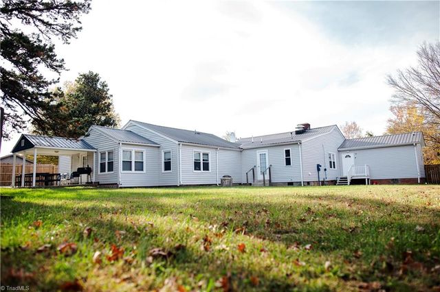 306 Oakview Road, High Point, NC 27265