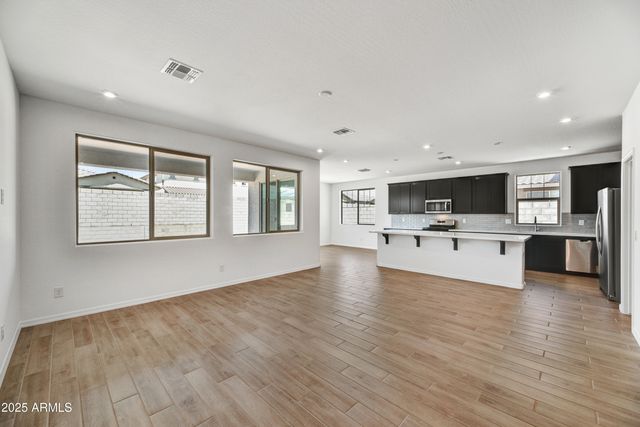 5814 N 193rd Avenue, Litchfield Park, AZ 85340