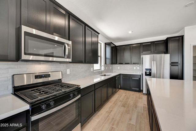 5814 N 193rd Avenue, Litchfield Park, AZ 85340