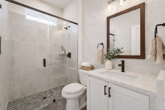 1326 WILSON CRK, New Braunfels, TX 78132