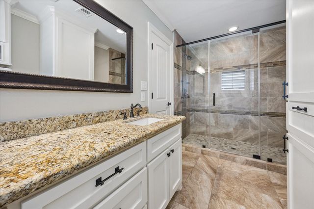 4843 Knickerbocker Street, Houston, TX 77035